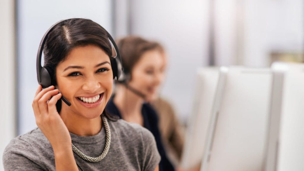 5 IMPORTANT THINGS IN CUSTOMER SERVICE